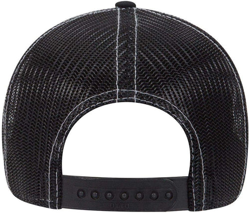 Breathable mesh trucker hat